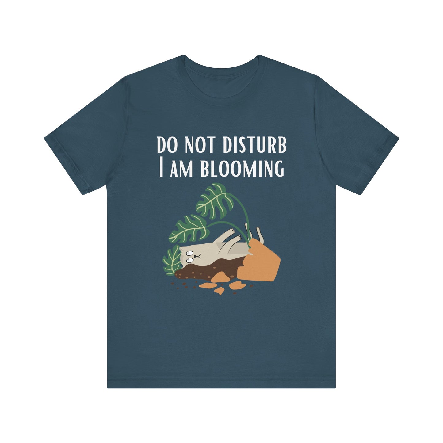 Cat T-shirt for Cat Lover Shirts for Cats Moms T Shirts DO Not Disturb Tee for Introvert gift ideas Gardening gift for Mom Grandma gifts