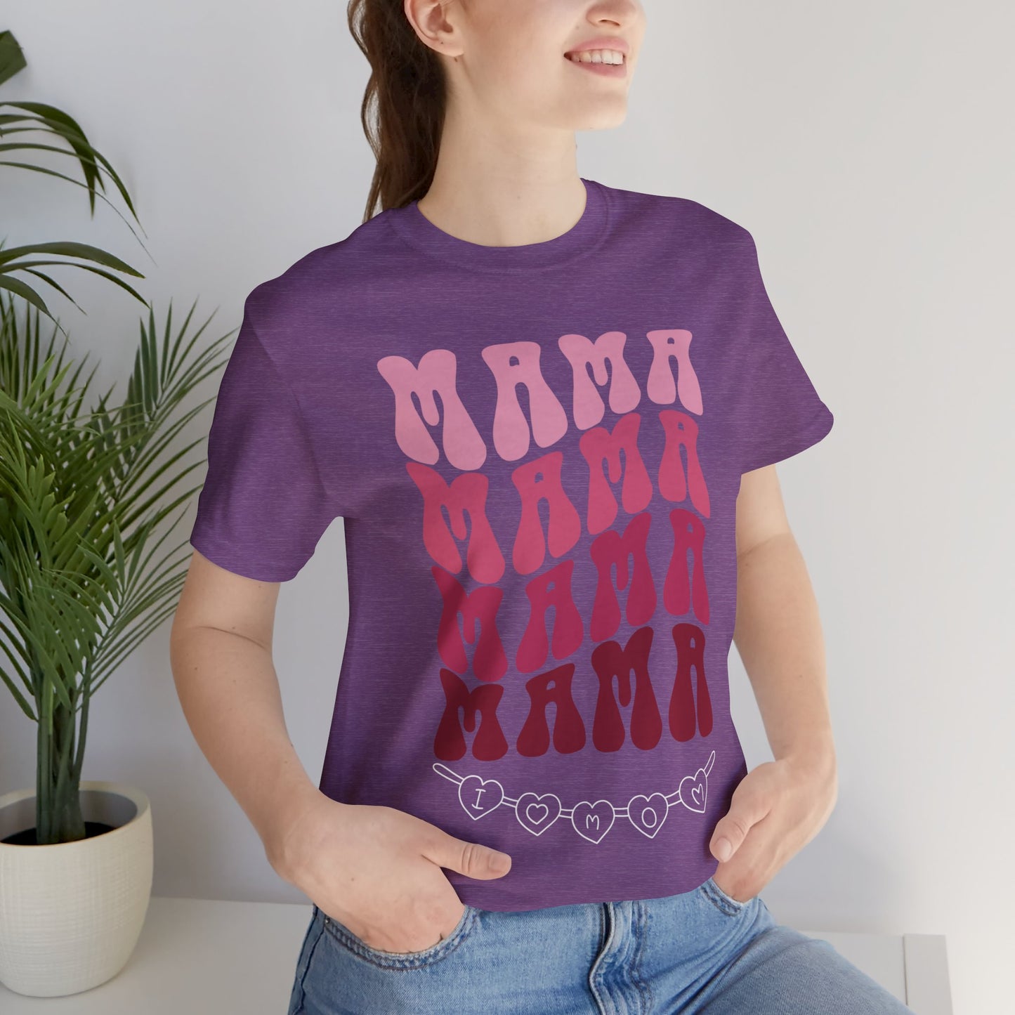 MAMA T Shirt Groovy Moms T-shirts for Mom gifts for Mothers Day gift for Her Cute Momma Shirts Mommy T Shirts Mom is the best