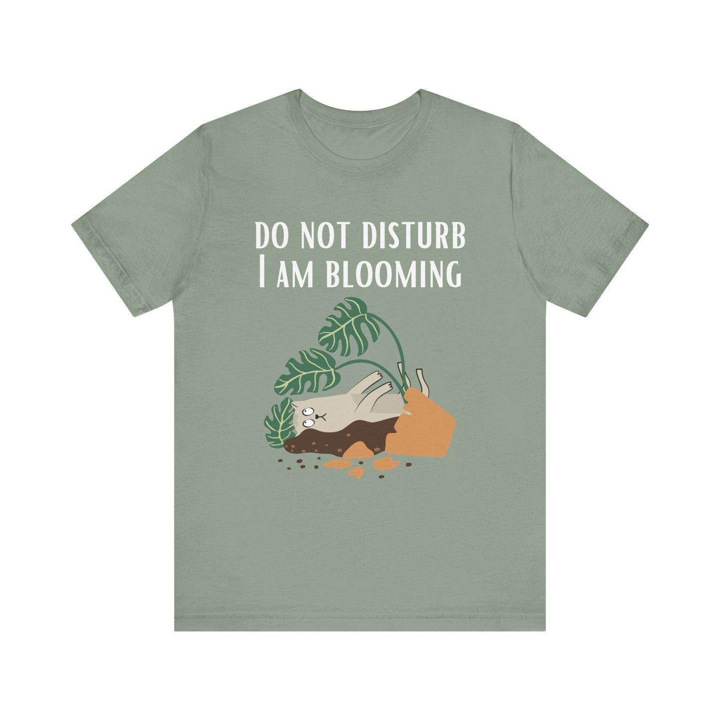 Cat T-shirt for Cat Lover Shirts for Cats Moms T Shirts DO Not Disturb Tee for Introvert gift ideas Gardening gift for Mom Grandma gifts