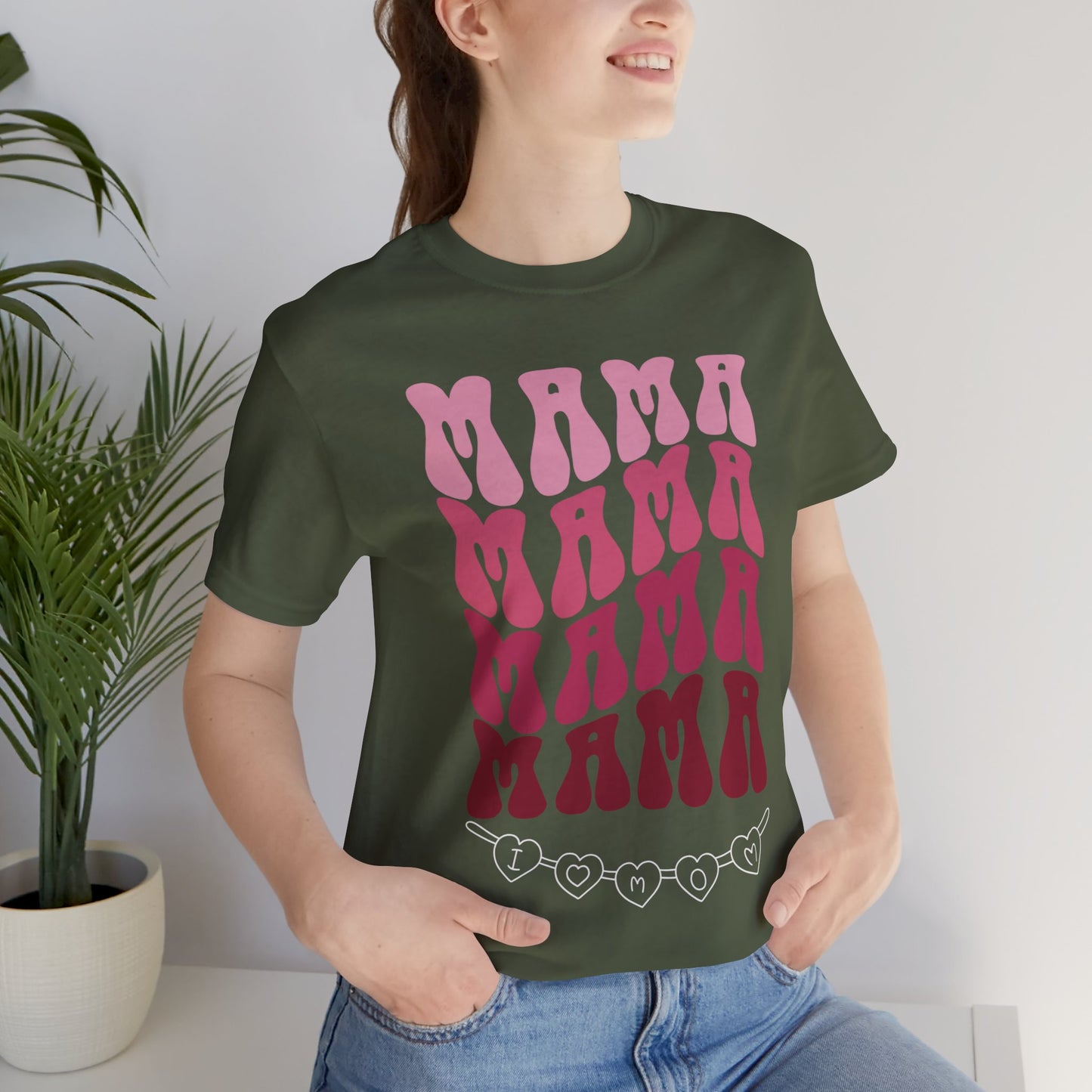 MAMA T Shirt Groovy Moms T-shirts for Mom gifts for Mothers Day gift for Her Cute Momma Shirts Mommy T Shirts Mom is the best