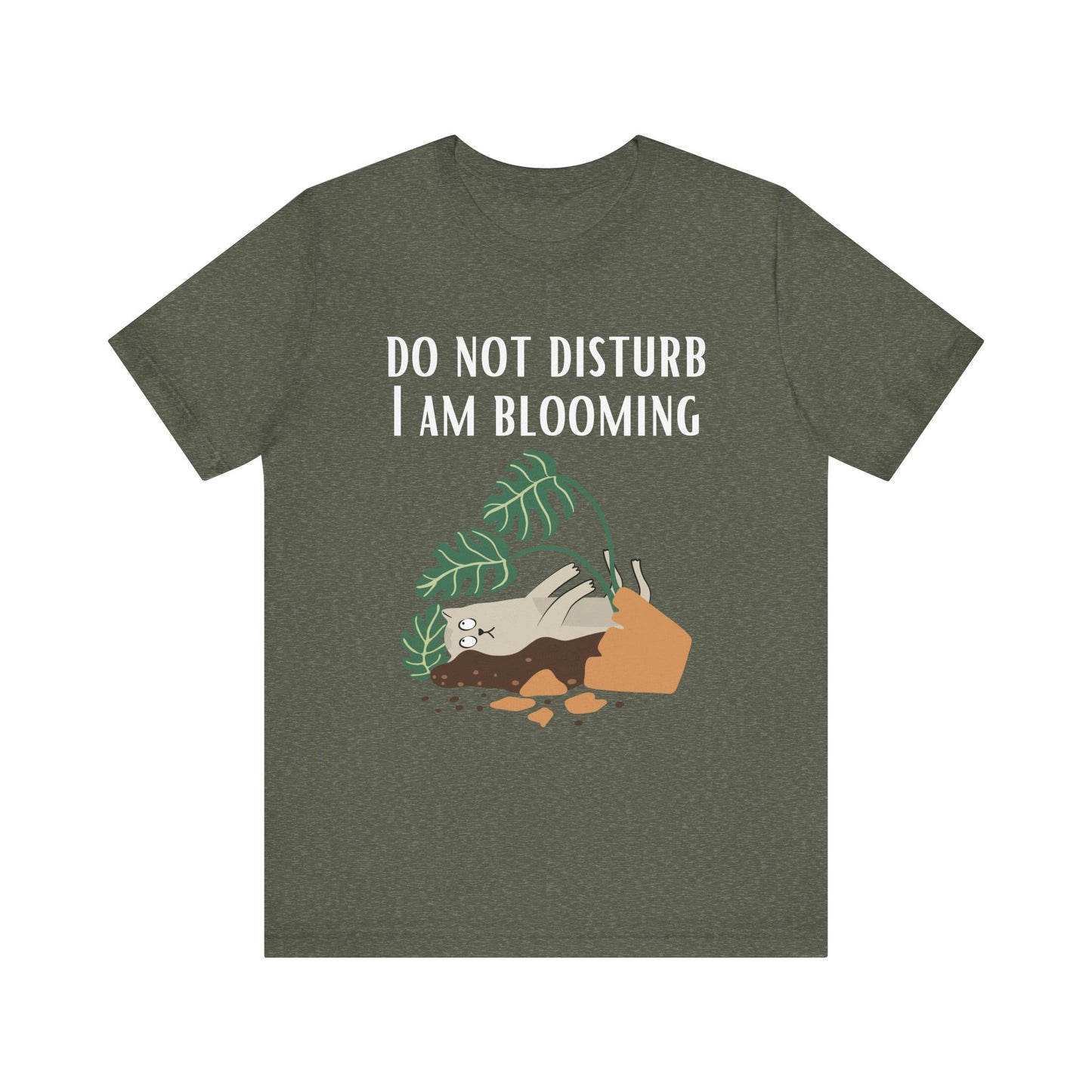 Cat T-shirt for Cat Lover Shirts for Cats Moms T Shirts DO Not Disturb Tee for Introvert gift ideas Gardening gift for Mom Grandma gifts