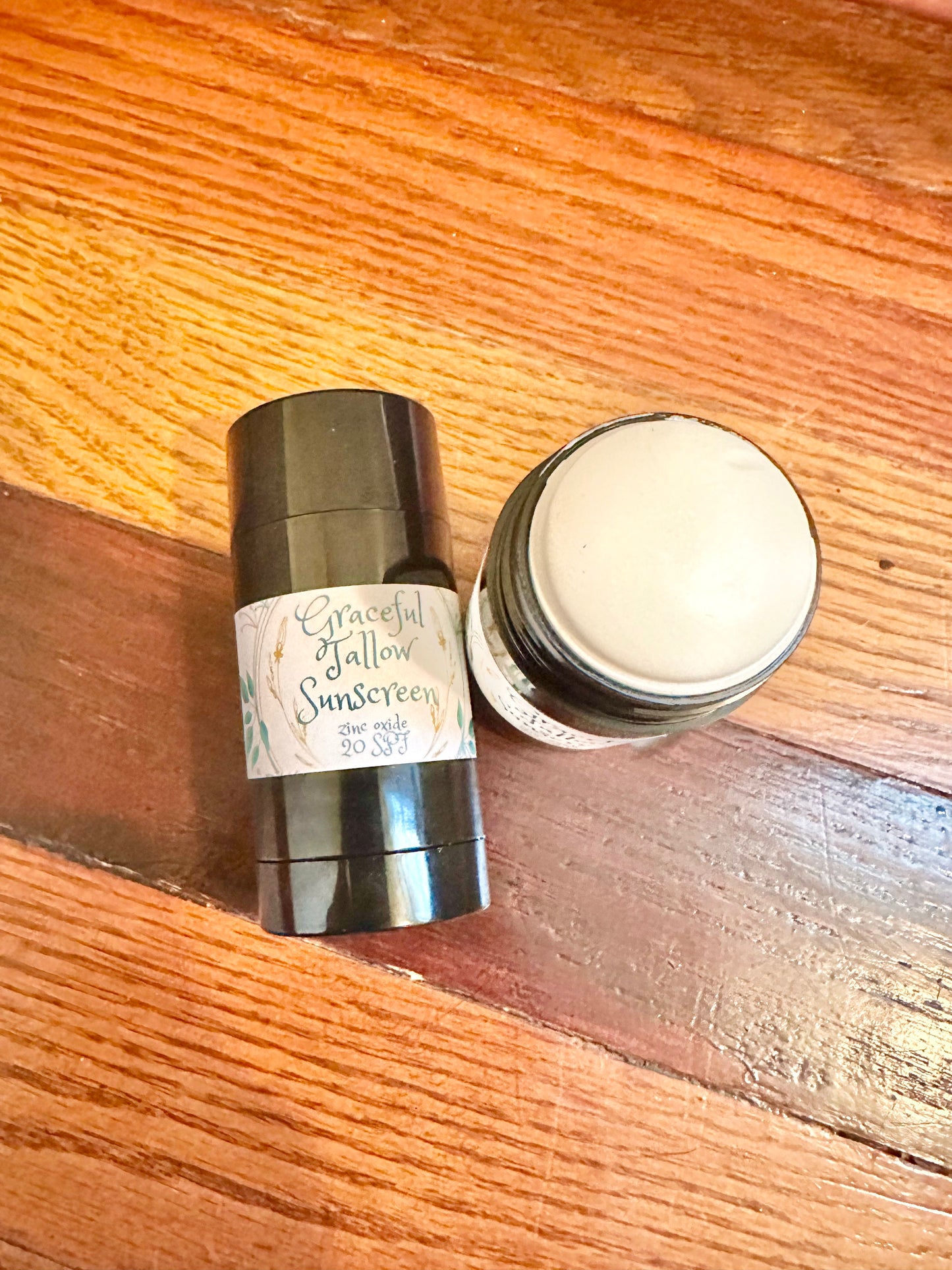 Tallow Emu Oil Sunscreen Stick Tinted & Regular Zinc Oxide Sunscreens Sticks for Non-toxic Sun Protection Chocolate Vanilla Peppermint & Fragrance Free