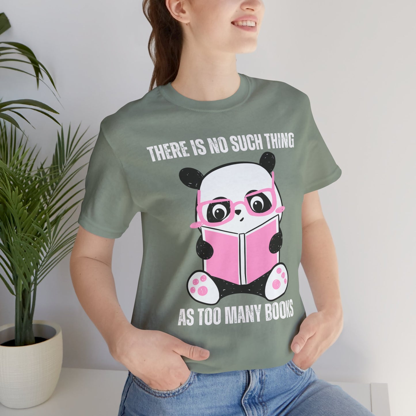 Panda Reading a Book T Shirt -  Love Reading Books Shirt for Book Lover T-shirt gift for Panda Lover - Reading Panda