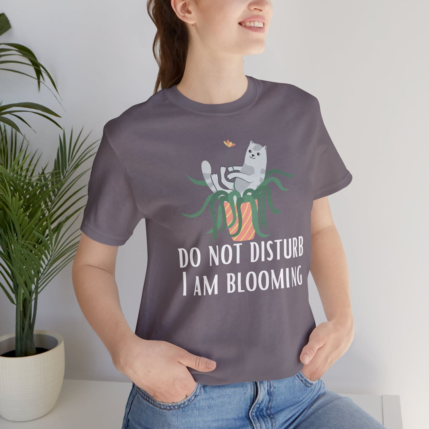 Cat T-shirt for Cat Lover Shirts for Plant Lover T Shirts DO Not Disturb Tee for Introverts gift ideas Gardening Kitty T-shirts for Moms