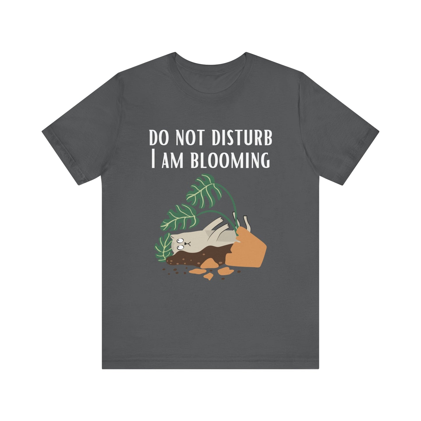 Cat T-shirt for Cat Lover Shirts for Cats Moms T Shirts DO Not Disturb Tee for Introvert gift ideas Gardening gift for Mom Grandma gifts