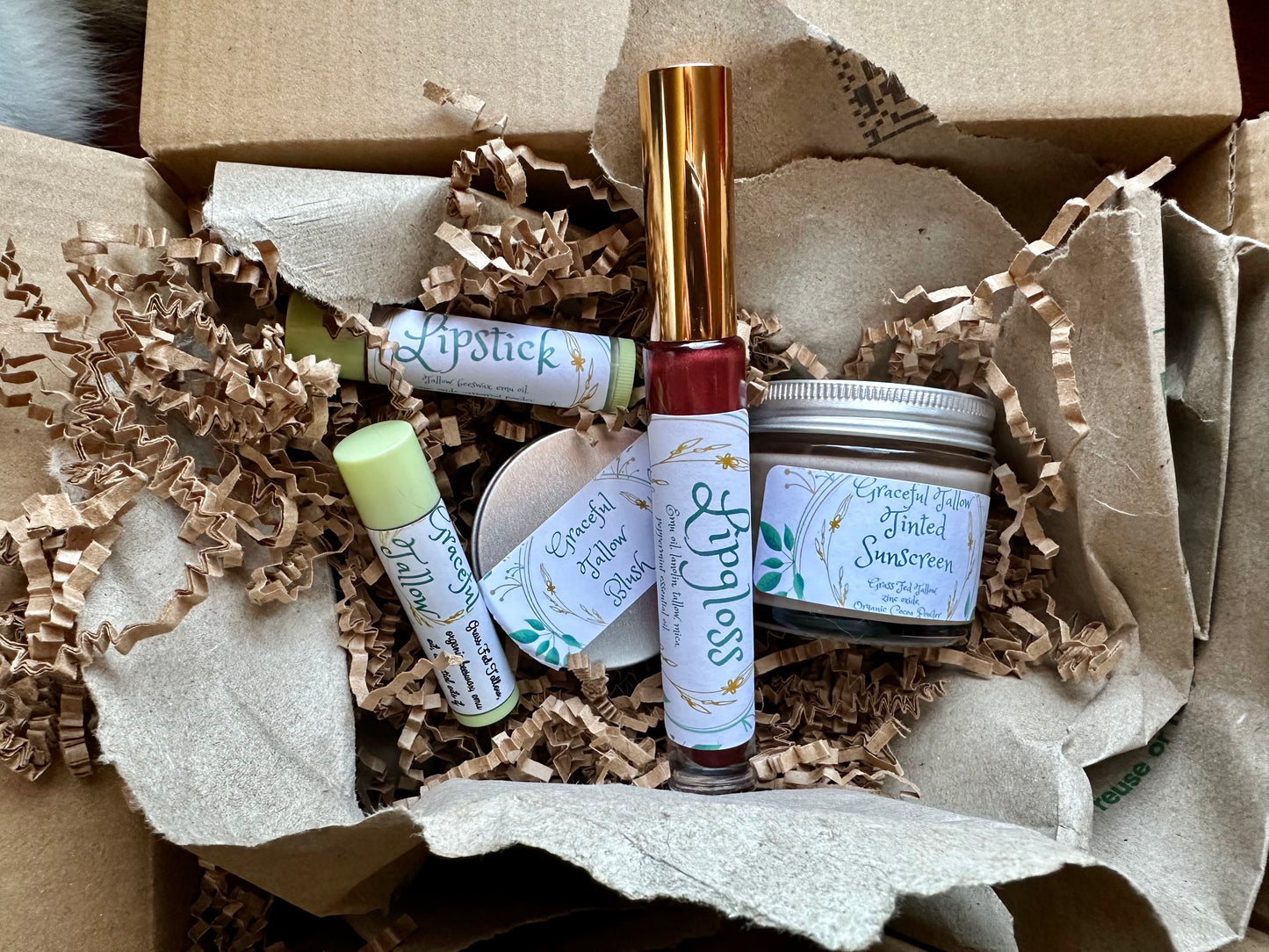 Lip Gloss Tallow Emu Oil Lip Stain Lanolin Lip oil All Natural Lip Balm