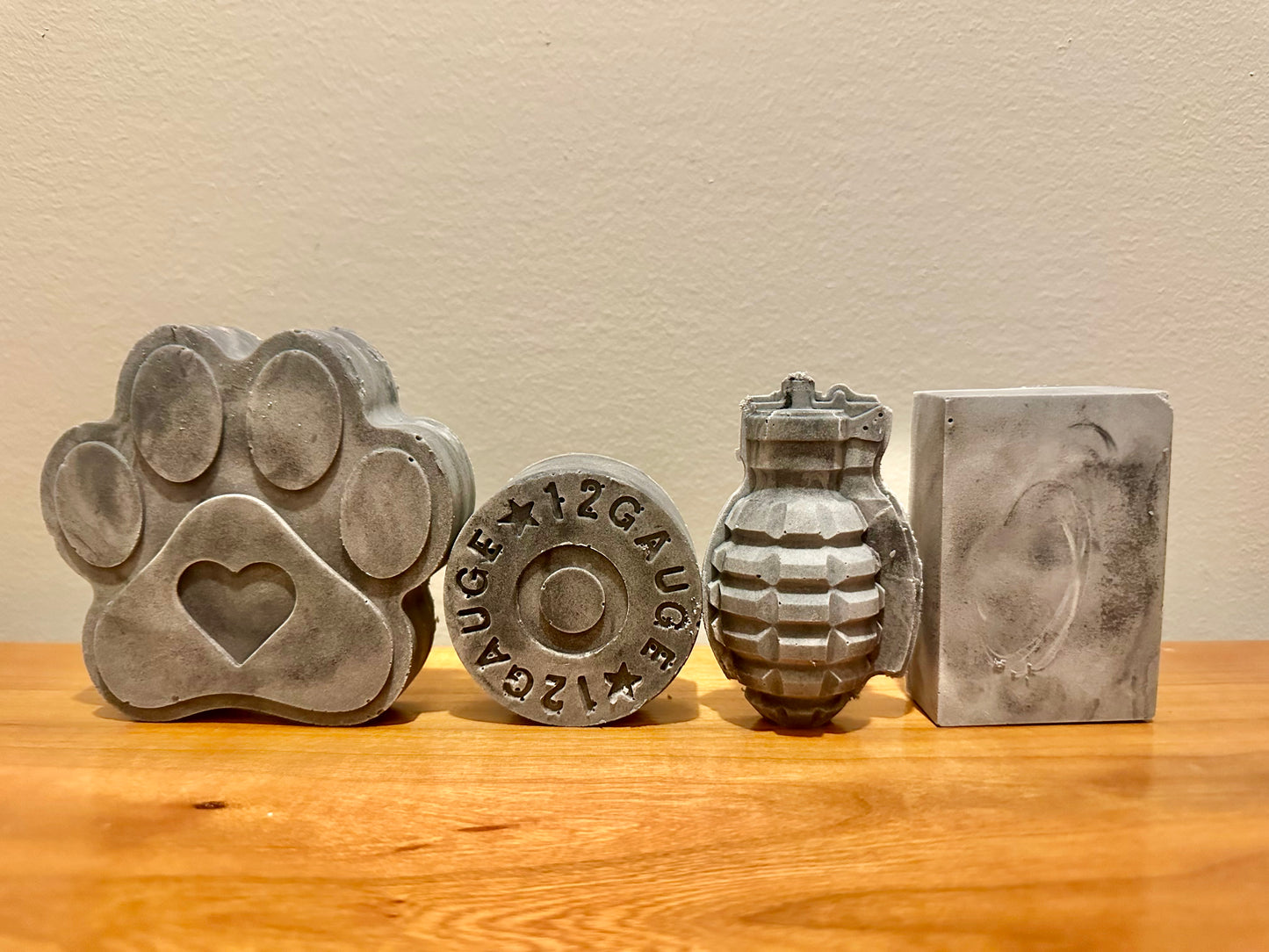 Charcoal Tallow Soap Homemade Detox Activated Charcoal Acne Face Soap & Body - Shampoo Bar Handmade Grass Fed Beef Tallow Bar Soaps 1 - 6 oz